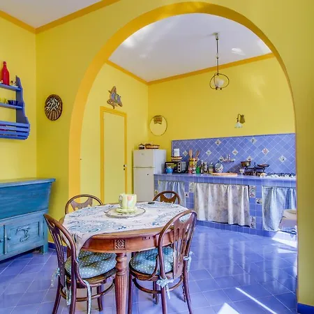 Apartment Garibaldi Lipari (Isola Lipari)